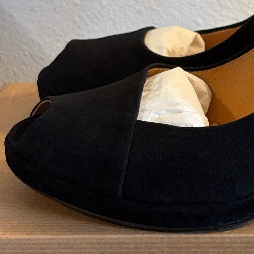 NIB [Coclico] Polly Peeper Spanish Made Suede Block Heels Black Womens 37/US 6.5 - Picture 7 of 13